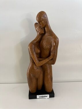 1968 Lovers Austin Production Statue